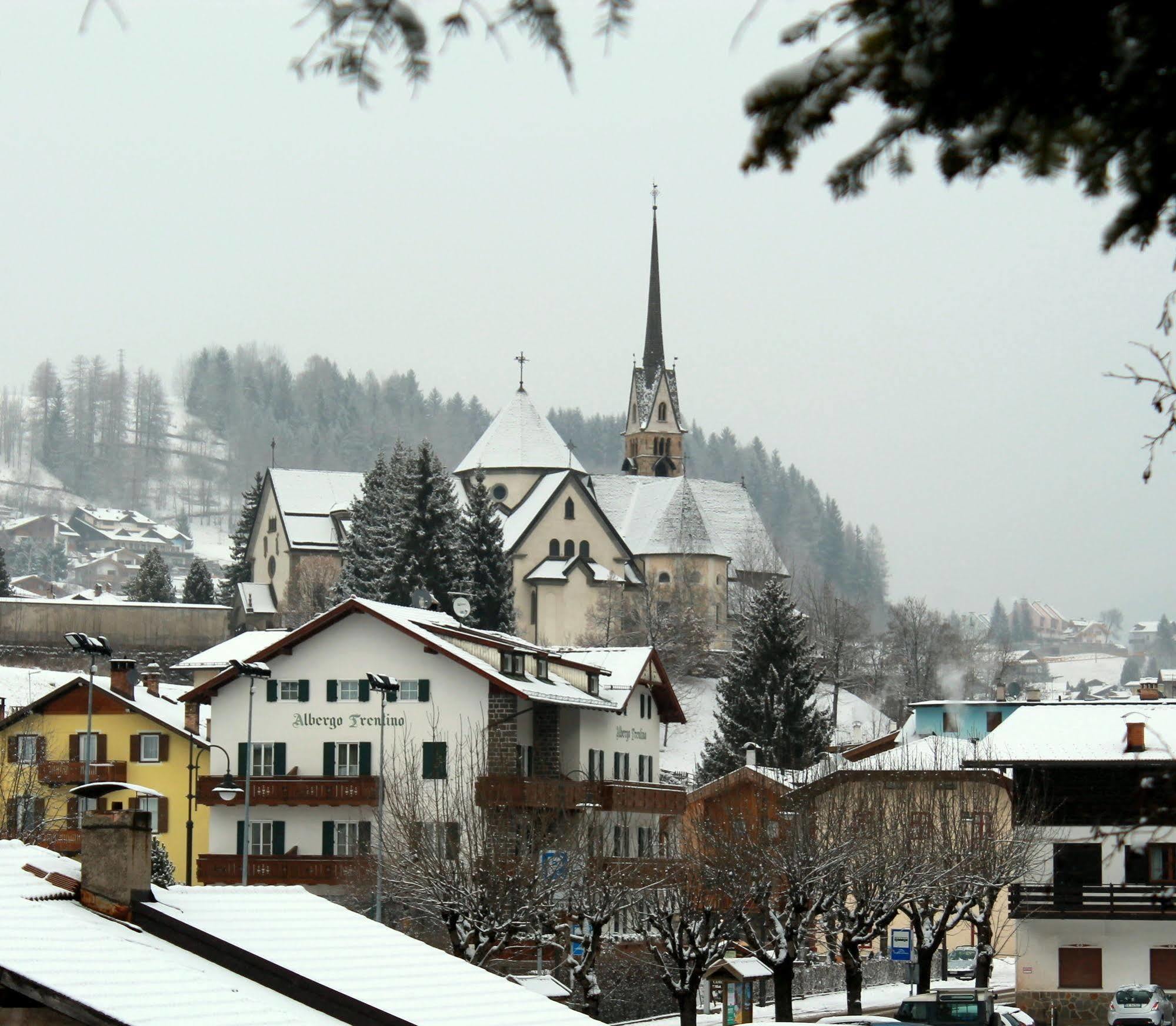 Albergo Trentino Moena Luaran gambar