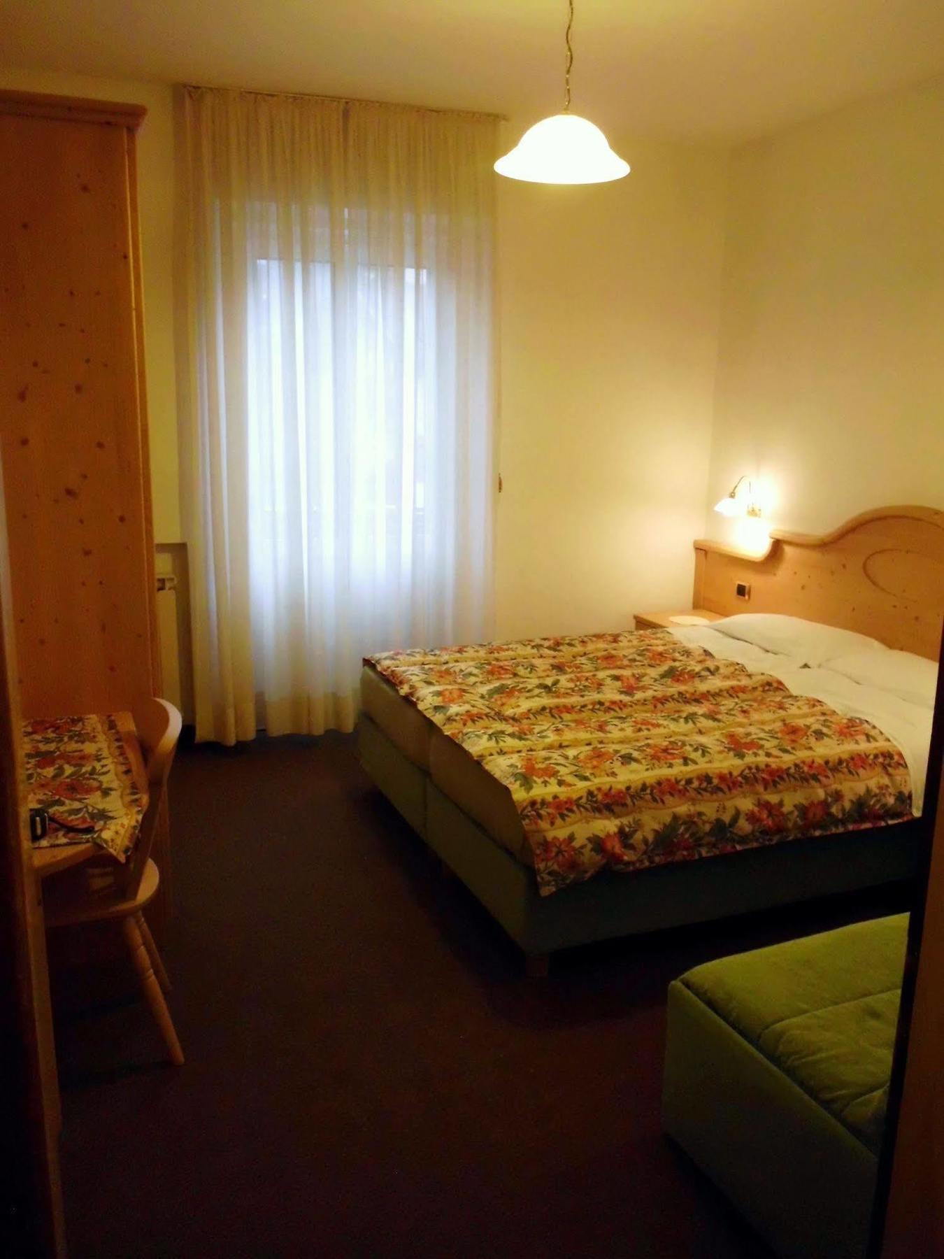 Albergo Trentino Moena Luaran gambar