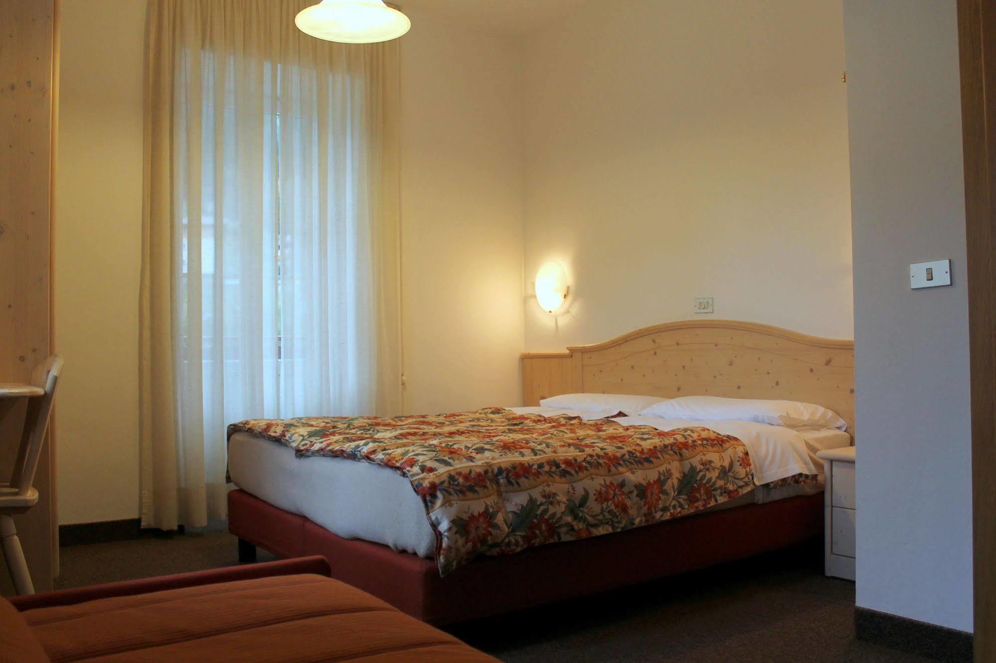 Albergo Trentino Moena Luaran gambar
